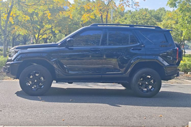 坦克400 2025款 2.0T 汽油版车身外观6010