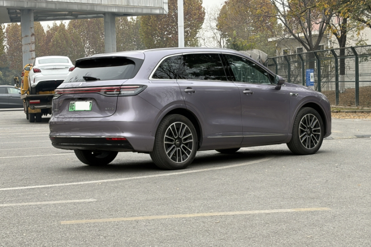 鸿蒙智行 尚界H5 2025款 纯电 Max 长续航车身外观6003