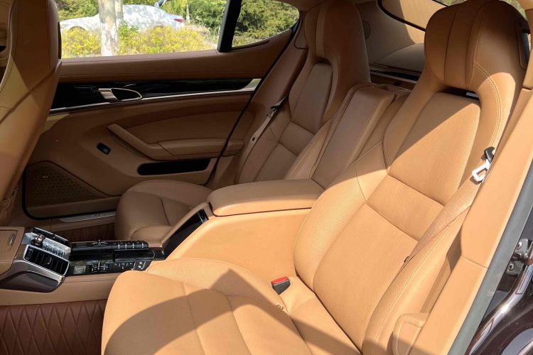 保时捷 2014款 Panamera 4 Executive 3.0T中控内饰7004