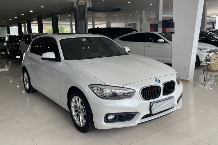 宝马1系(进口) 2016款 118i 领先型车身外观6004