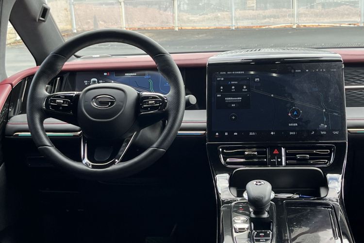 广汽传祺 传祺M8 2023款 宗师系列 双擎 旗舰版中控内饰7005