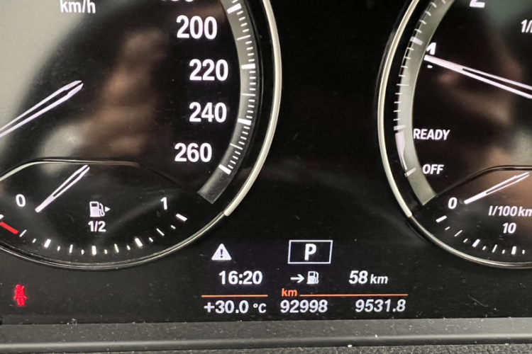 宝马2系旅行车 2018款 218i 尊享型运动套装中控内饰15