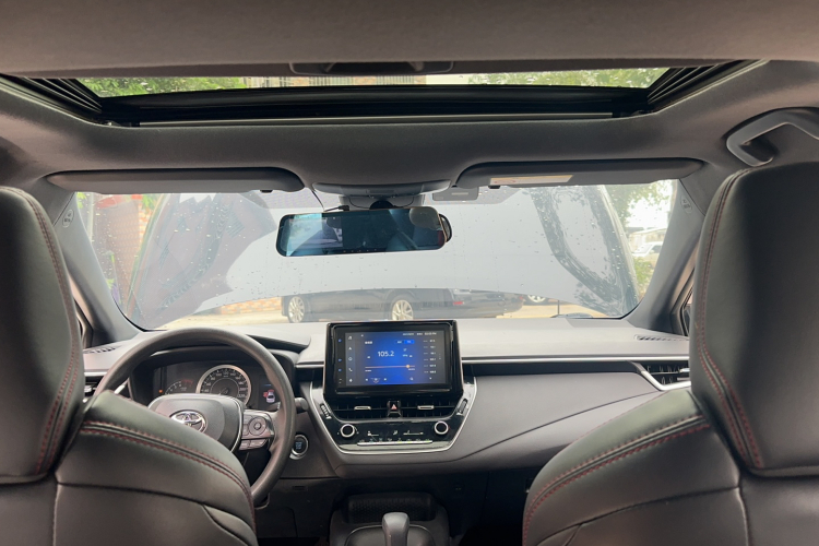 丰田 雷凌 2021款 185T CVT运动版局部细节22