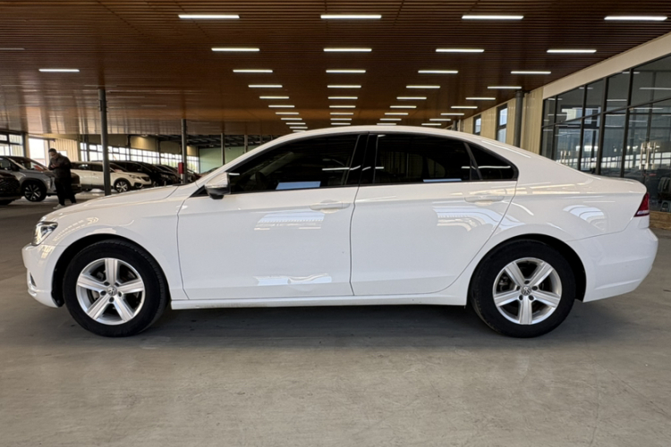 大众 凌渡 2018款 230TSI DSG风尚版车身外观6005