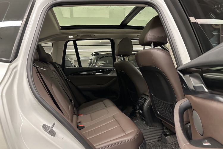 宝马X3 2018款 xDrive25i M运动套装 国V中控内饰7005