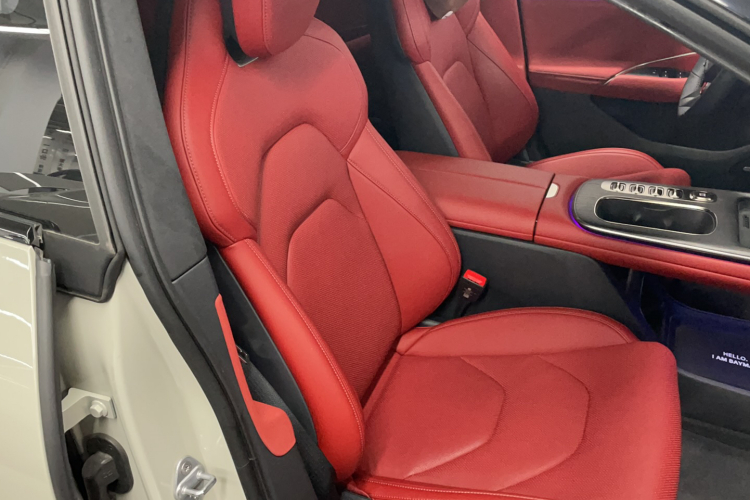 小米汽车 小米SU7 2024款 四驱超长续航高阶智驾Max版局部细节41