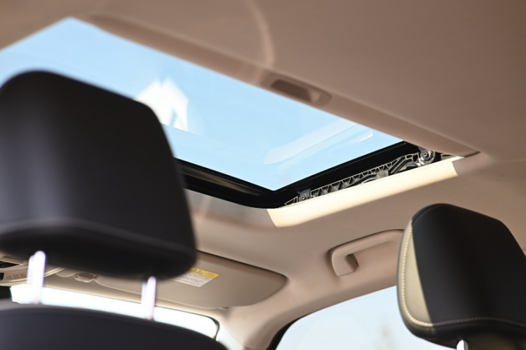 坦克300 2024款 2.0T 征服者中控内饰7009