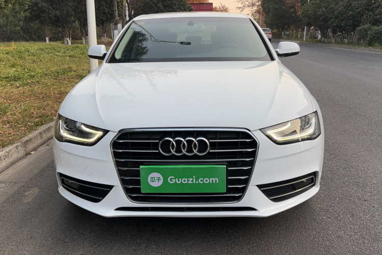 奥迪A4L 2016款 35 TFSI 自动舒适型车身外观6003