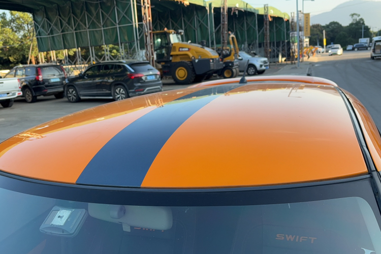 铃木 雨燕 2016款 1.5L 自动时尚型酷玩版局部细节57