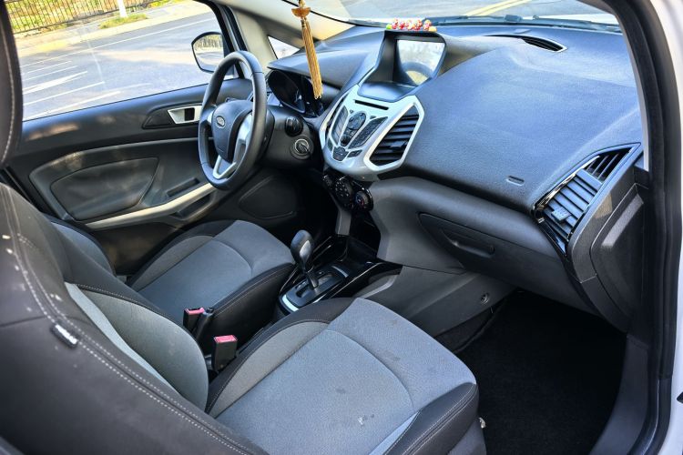 福特 翼搏 2017款 1.5L 自动风尚型中控内饰7005