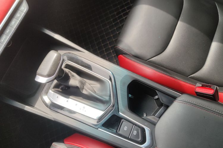 吉利汽车 帝豪S 2021款 1.4T CVT豪华型局部细节18