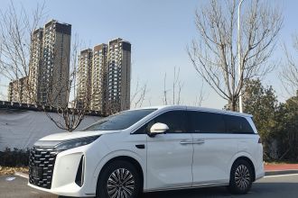 比亚迪 夏 2025款 DM-i 1.5T 180km 超越型