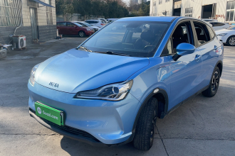 哪吒汽车 哪吒V 2021款 长续航娱乐版升级型