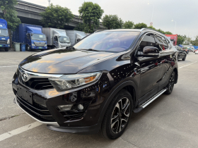 东南DX7 2017款 1.5T 自动荣耀版