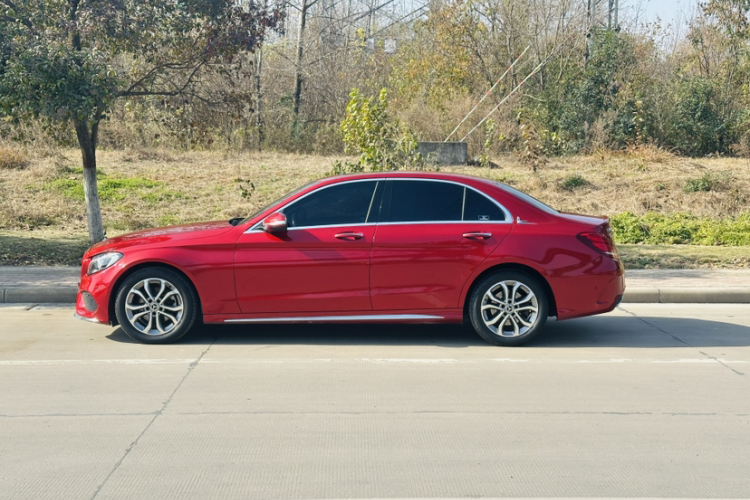 奔驰C级 2017款 改款 C 180 L 动感型运动版车身外观6001