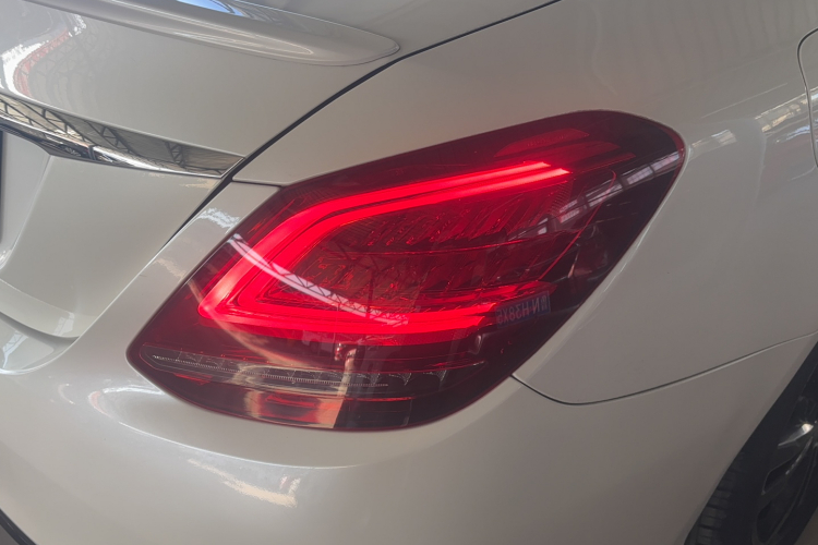 奔驰C级 2020款 C 260 运动版车身外观6007