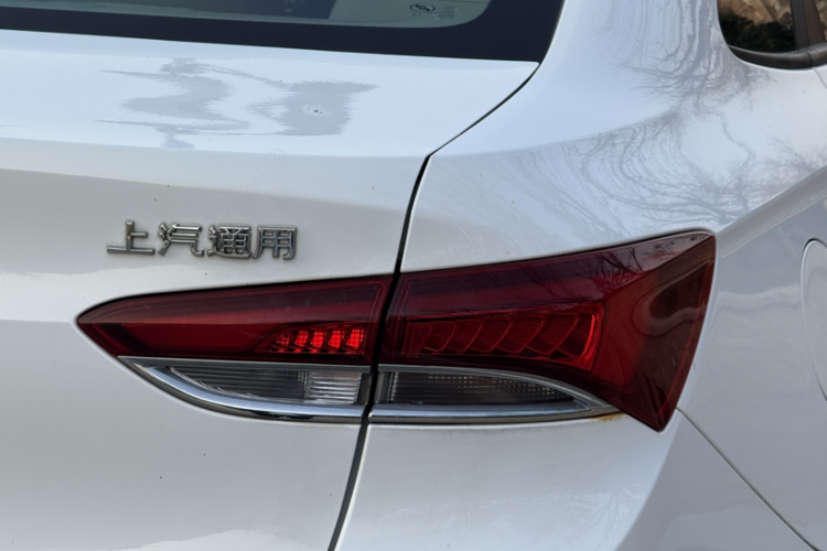 别克 英朗 2019款 15T 双离合进取型 国VI车身外观6005