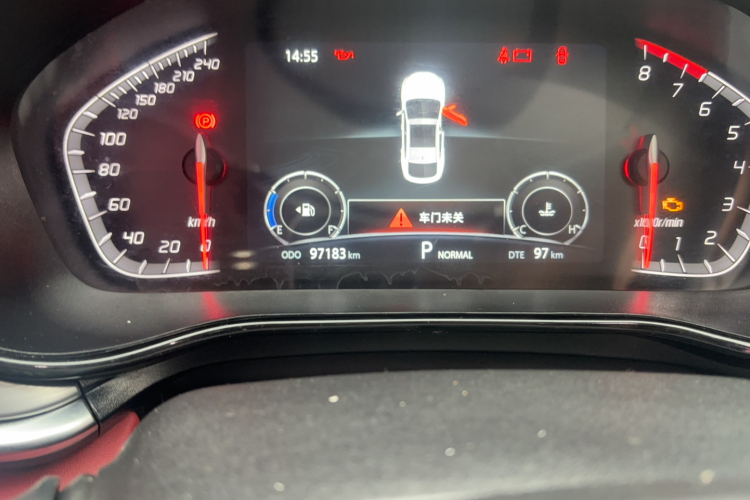 长安CS85 COUPE 2019款 1.5T DCT动版 国VI中控内饰15