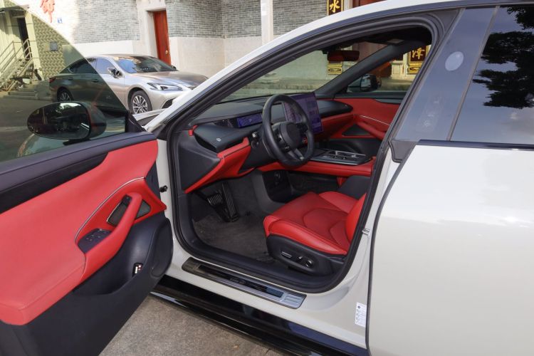 小米汽车 小米SU7 2024款 后驱长续航智驾版中控内饰7004