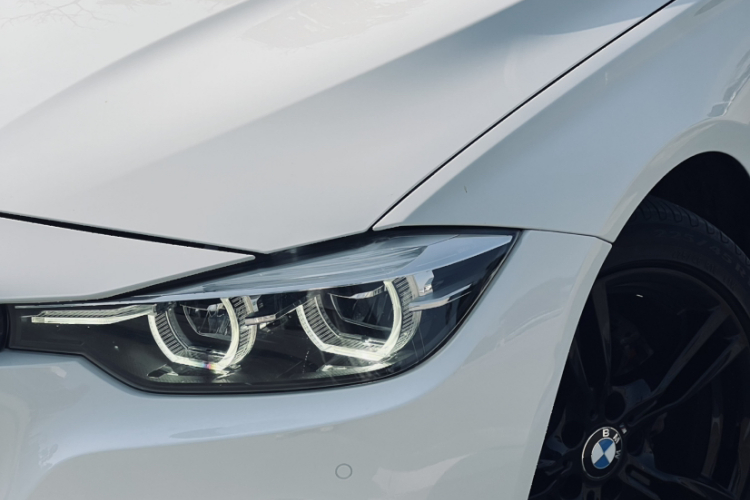 宝马3系 2018款 320Li M运动曜夜版车身外观6011