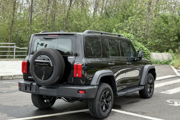 坦克300 2023款 越野版 2.0T 挑战者中控内饰7015