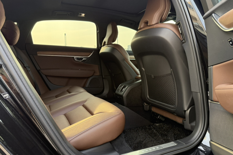 沃尔沃S90 2021款 B5 智逸豪华版局部细节57