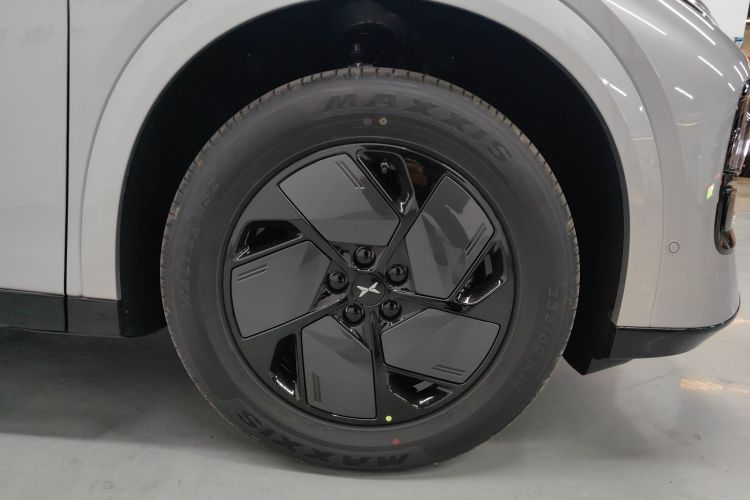 小鹏G6 2025款 625 长续航 Max 科技版车身外观6003