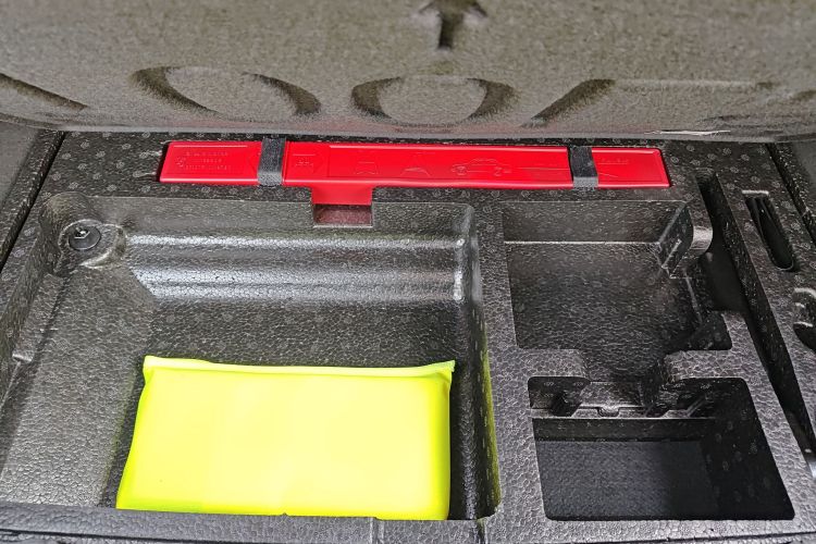 名爵 MG ES5 2025款 525max 后驱智驾版局部细节9007