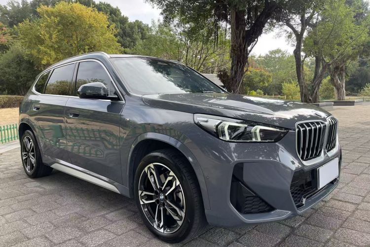 宝马X1 2023款 sDrive25Li M运动套装车身外观6002