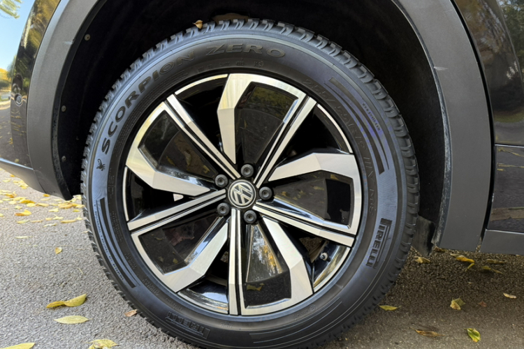 大众 途昂X 2020款 改款 330TSI 两驱豪华版车身外观6008