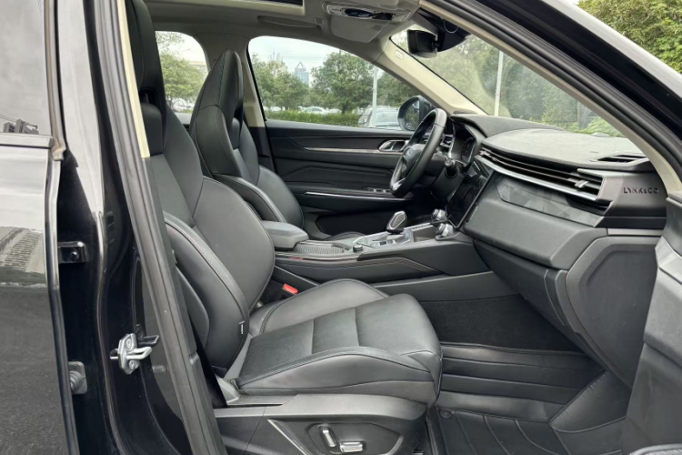 领克01 2021款 2.0TD 两驱型Pro局部细节41