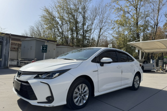 丰田 卡罗拉 2021款 双擎 1.8L E-CVT先锋版