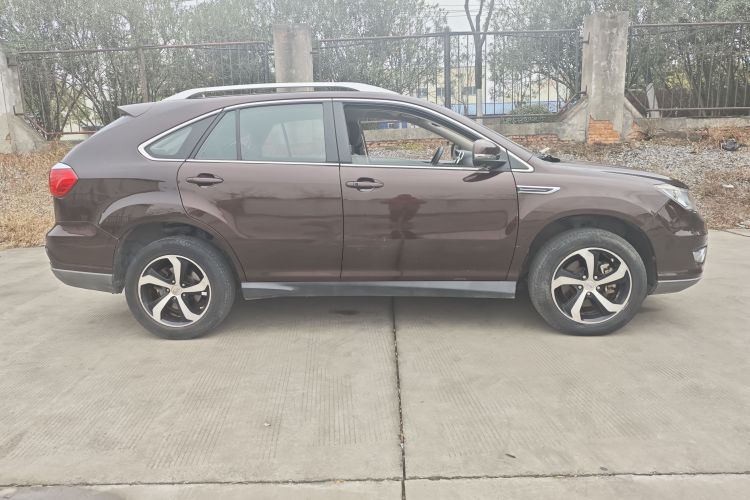 比亚迪S7 2016款 2.0T 自动尊贵型Plus车身外观6004