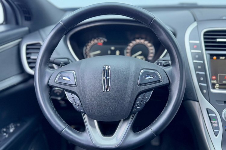 林肯MKX 2018款 2.0T 两驱尊享版局部细节13