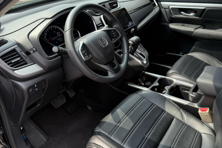 本田CR-V 2019款 240TURBO CVT两驱舒适版 国V中控内饰7002