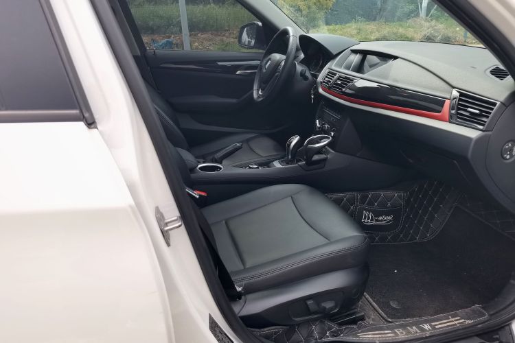 宝马X1 2015款 sDrive18i 时尚晋级版中控内饰7006