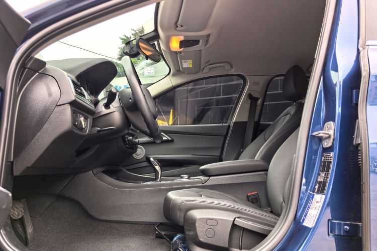 宝马1系 2021款 改款 120i M运动版中控内饰7005