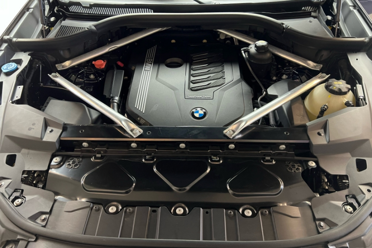 宝马X5(进口) 2019款 xDrive40i M运动套装中控内饰7008