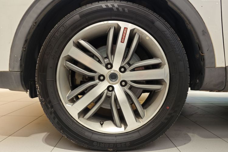 哈弗H6 2017款 红标 2.0T 自动两驱智尚型车身外观6015