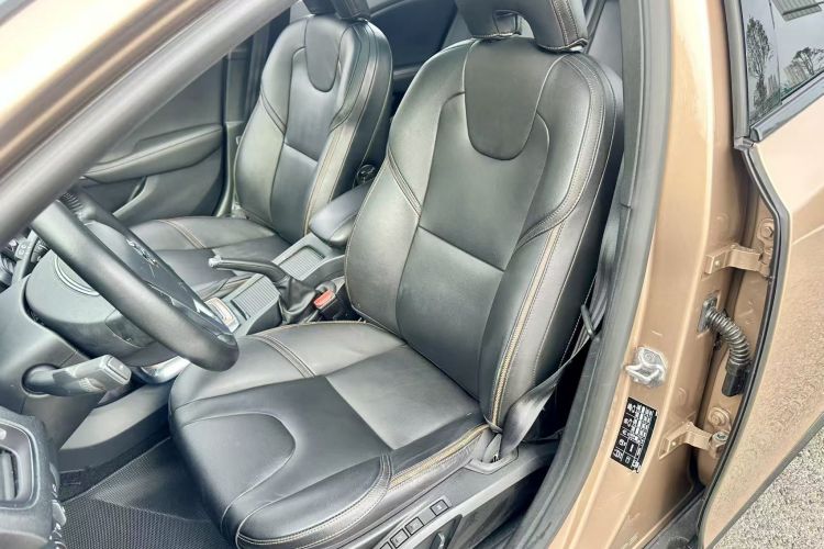 沃尔沃V40 2017款 Cross Country T3 智雅版局部细节19