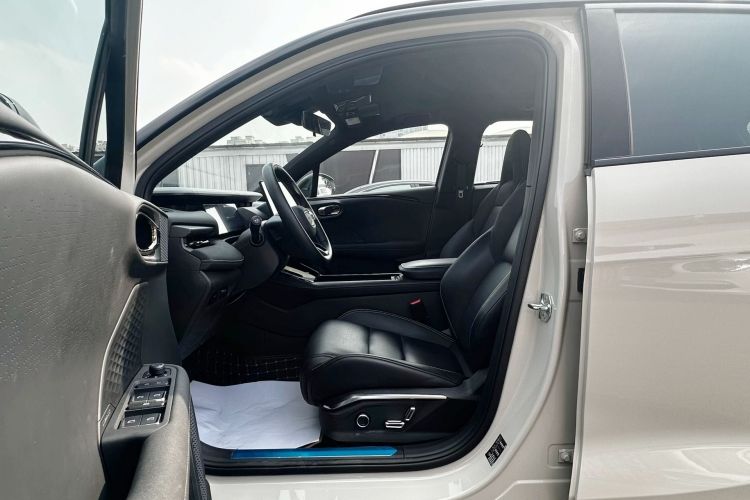 领克06 2025款 Renew 1.5T Halo中控内饰7001