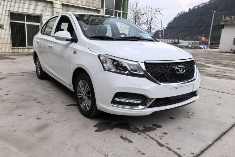 凯翼E3 2018款 1.5L 自动豪华型车身外观6005