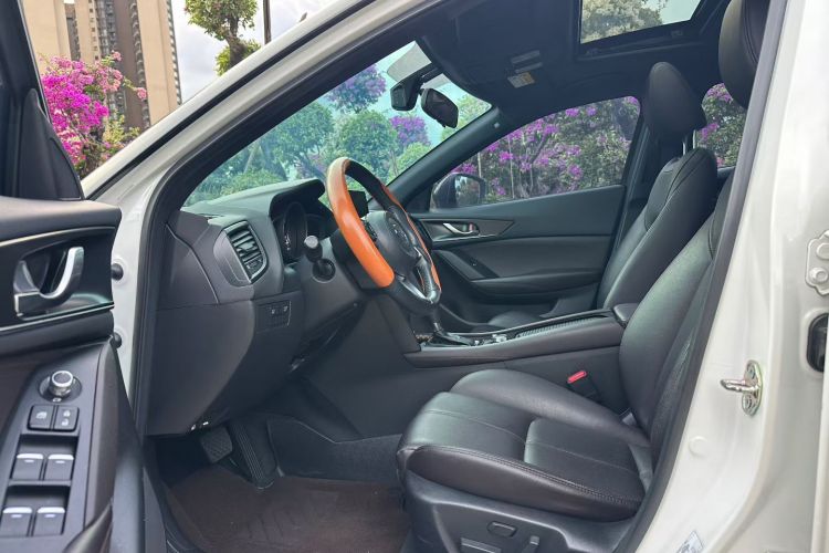 马自达CX-4 2020款 2.0L 自动两驱蓝天品位版中控内饰7007
