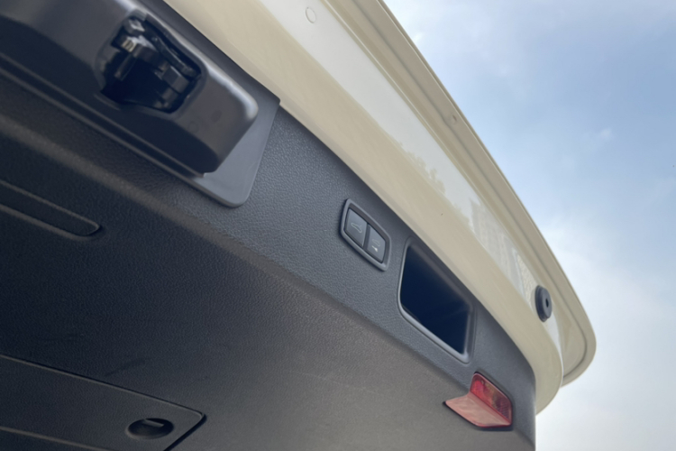 保时捷 2018款 Macan 2.0T中控内饰7003