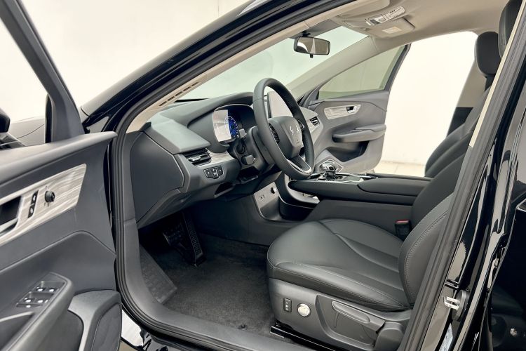 红旗E-QM5 2023款 620km PLUS局部细节19