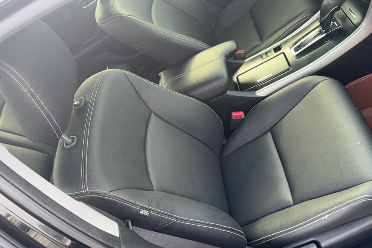 本田 雅阁 2015款 2.0L LX 舒适版局部细节41