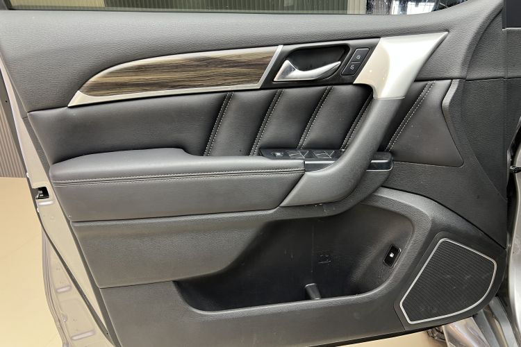 哈弗H9 2020款 2.0T 汽油四驱精英型 5座中控内饰7013