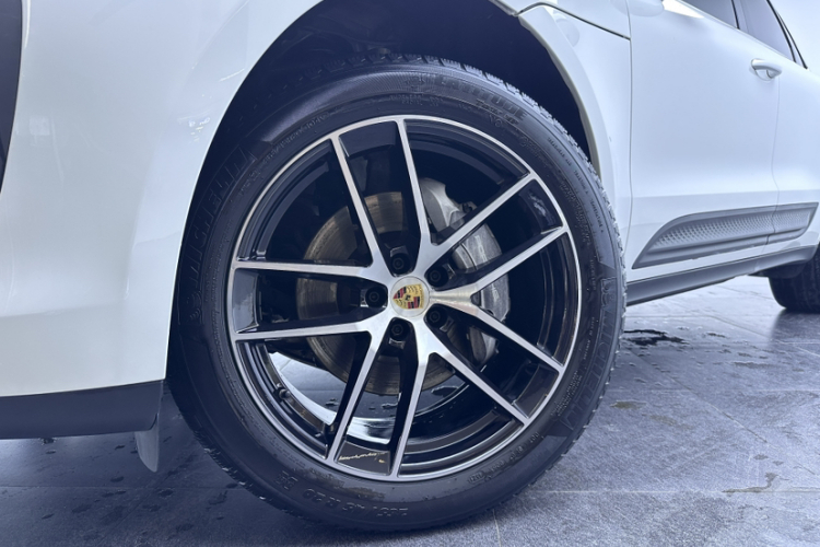 保时捷 2022款 Macan 2.0T车身外观6006