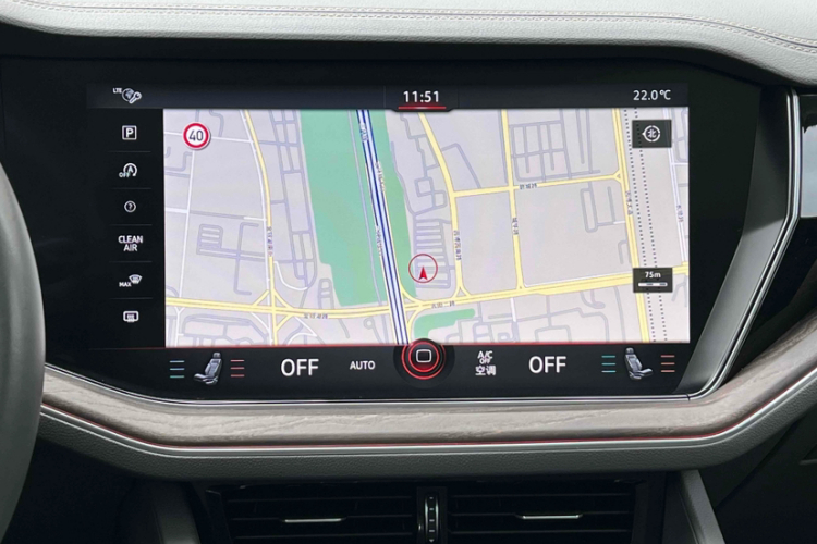 大众 途锐 2020款 3.0TSI 锐享版 国VI中控内饰7004