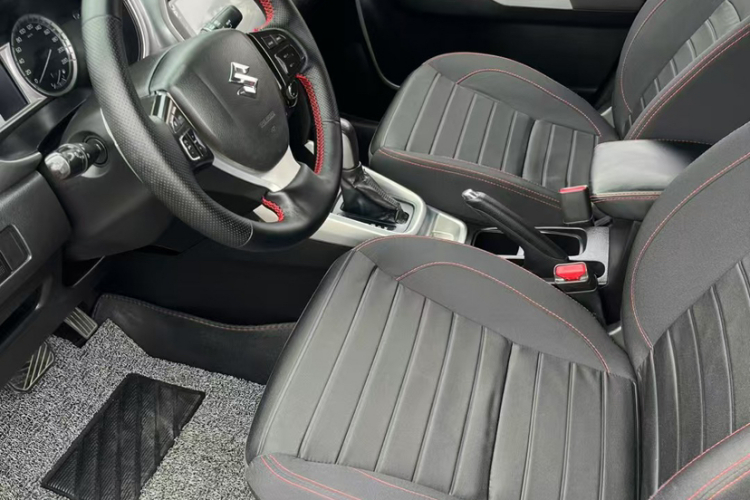 铃木 维特拉 2016款 1.4T 自动两驱精英型中控内饰7003